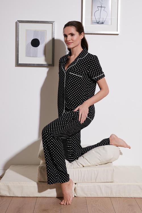 Puantiyeli Rahat Kesim Gömlek Yaka Kısa Kollu Bayan Pijama Takımı 6110102 SİYAH