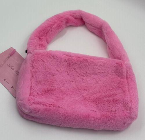 Cind Pink Baget Çanta / Şeker Pembe  Renk  Baget Peluş Çanta ( En:30 Boy:20)