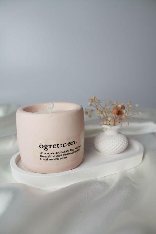 Öğretmen Yazılı Kokulu Mum & Oval Terrazo Tabanlık & Mini Saksı Seti