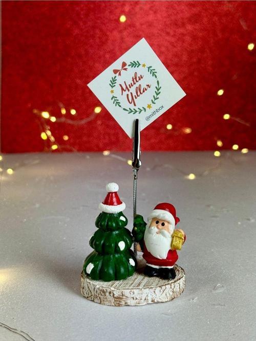 Yılbaşı Ağaçlı Noel Baba Ve Çam Ağacı Tasarımlı Sevimli Not Fotoğraf Tutacağı Yeni Yıl Dekoru