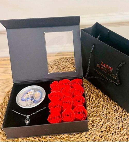 Sevgililer Günü Hediyesi Güllü İstiridye İnci Kolye Seti Özel Kutusunda Büyüleyici Premium Hediye Pa