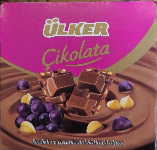 Bol Üzümlü Ve Bütün Fındıklı Kare Çikolata 60 Gram X (6 Adet) Toplam (360 Gram)