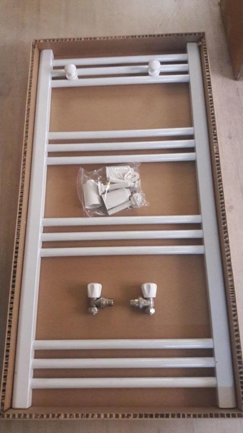 Simaş Havlupan 400 x 1000 Beyaz Havlupan 2 Adet Beyaz Vana