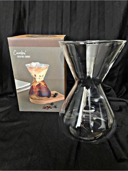 BOROSİLİKAT CAM KOKTEYL KARAF 700 ML