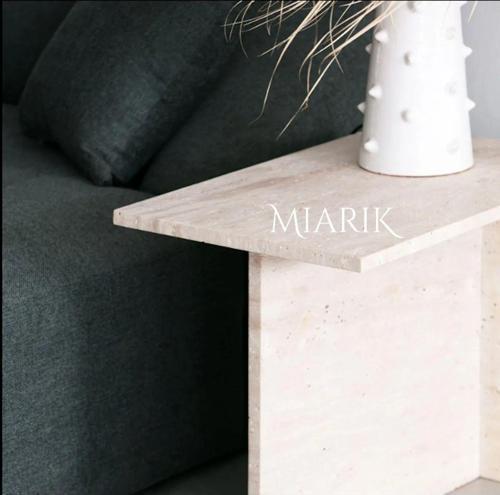 Miarik Design & Dekorasyon Traverten Zoe Mermer Yan Sehpa , Masa , Orta Sehpa , Zi̇Gon