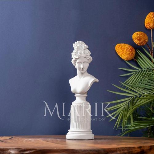 Miarik Design & Dekorasyon Dekoratif Kucuk Boy Bust Heykel