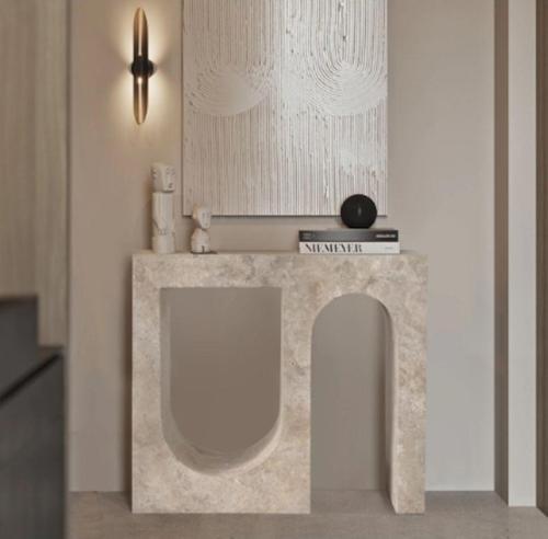 Miarik Design Traverten Mermer Dresuar