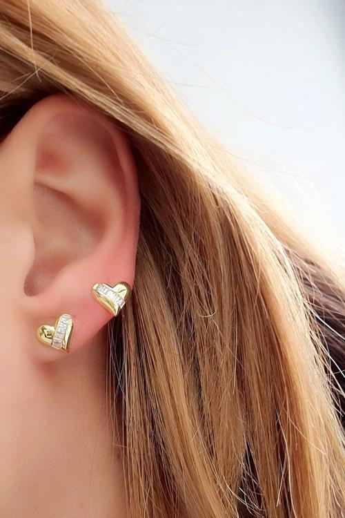 Baget Zirkon Taş Detaylı 925ayar Gümüş Üzerine Altın Kaplama Kalp Küpe