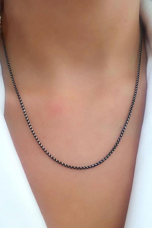 İtalyan Siyah Rodajli 925ayar Gümüş Trend Örgü Zincir Kolye