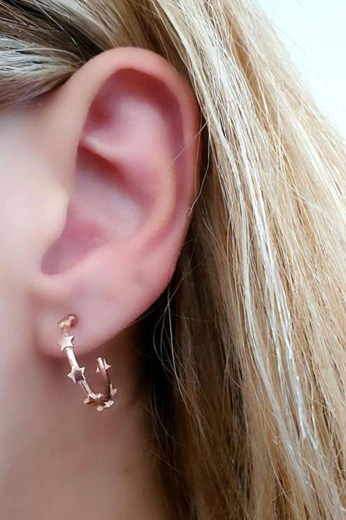 yıldız figürlü 925 ayar gümüş rose yarım halka küpe