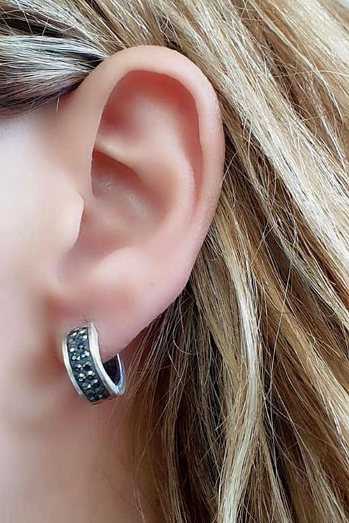 Swarovski taşlı 925 ayar gümüş halka küpe