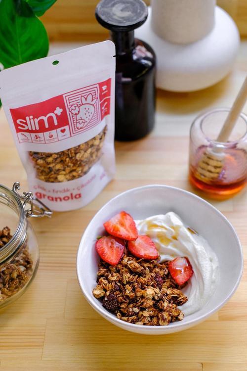 3 Paket Çikolata Çilek Fındık Glutensiz İlave Şekersiz Vegan Granola 100gr