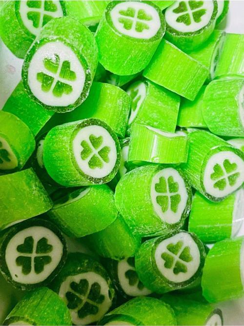 Bergamot Aromalı Yonca Desenli Lolly Akide Şeker 1000 Gr