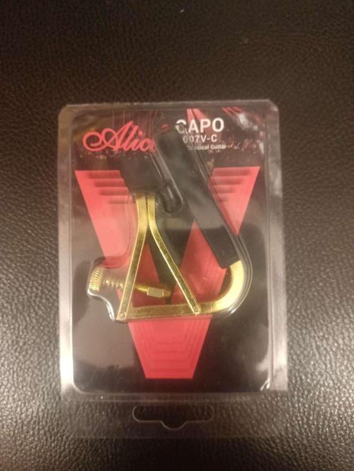 A-007V-C Vidalı Sıkmalı Kilitli Saz-Gitar Kaposu Gold