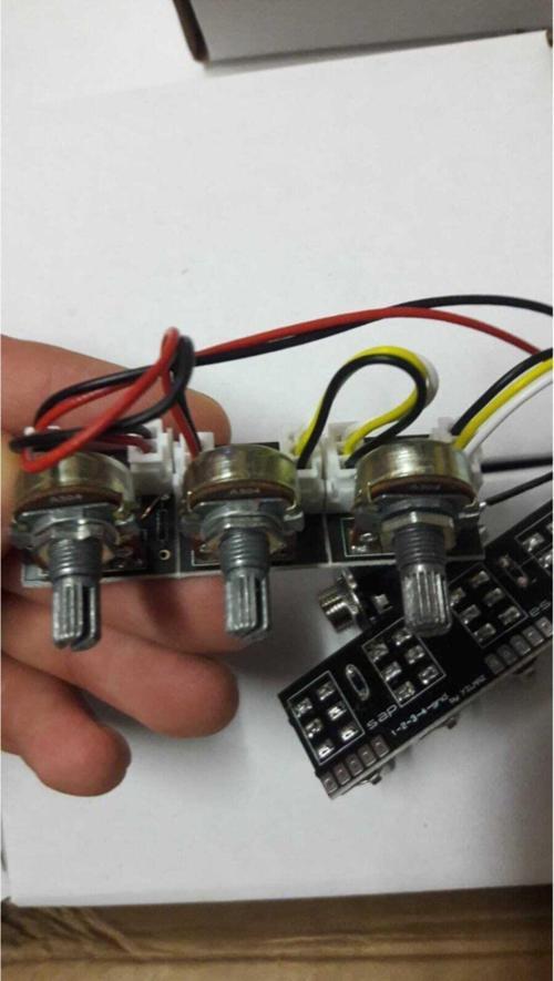 Özel Üretim Profesyonel Soketli Sistem Elektro Sazlar Için Bağlantı Sistemi