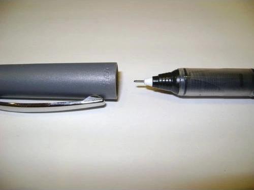 İğne Uçlu 0 5 Siyah Tükenmez Kalem 885790 Bic
