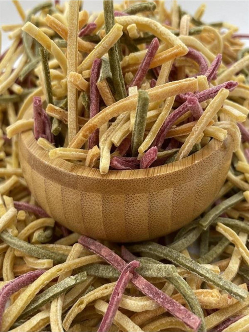 Ev Yapımı Sebzeli Erişte 1 kg 1000 gr.