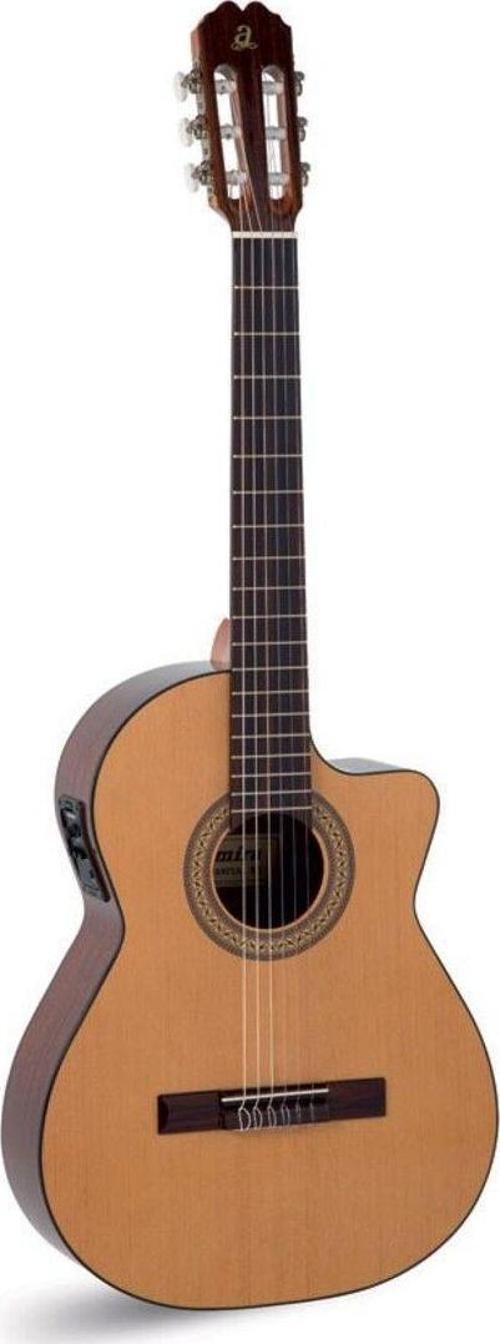 Juanıta Klasik Gitar