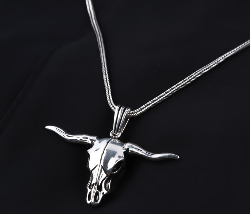 Gümüş Erkek Buffalo Kolye