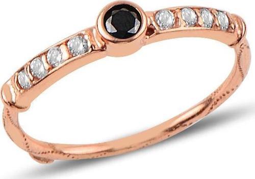 Gümüş ayarlamalı zirkon taşlı yüzük 