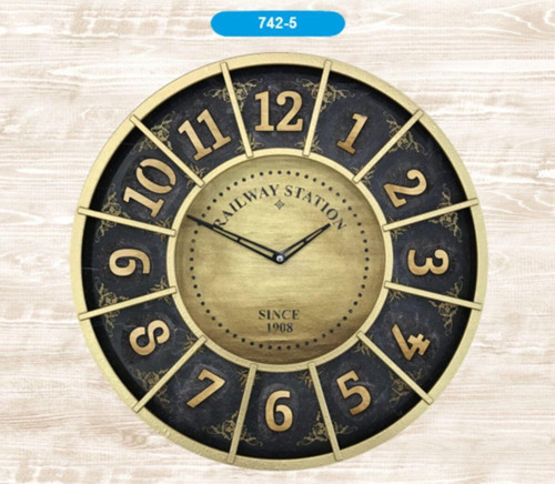 742-5 Duvar Saati