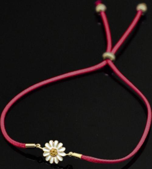 Kadın 925 Ayar Gümüş Kırmızı İpli Asansörlü Papatya Bileklik
