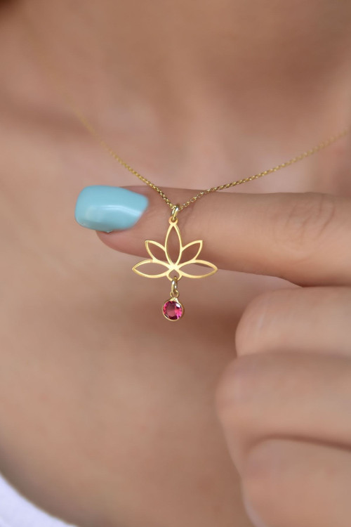 925 Ayar Gümüş Altın Kaplama Lotus Temmuz Ayı Doğum Taşı Kolye