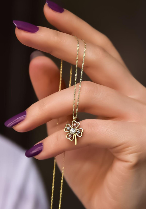 925 Ayar Gümüş Gold Kaplama Iki Renk Dorika Toplu Yonca Kolye