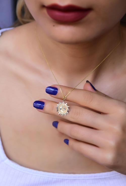 925 Ayar Gümüş Gold Kaplama Kristal Kesim Plaka Ay Yıldız Kolye