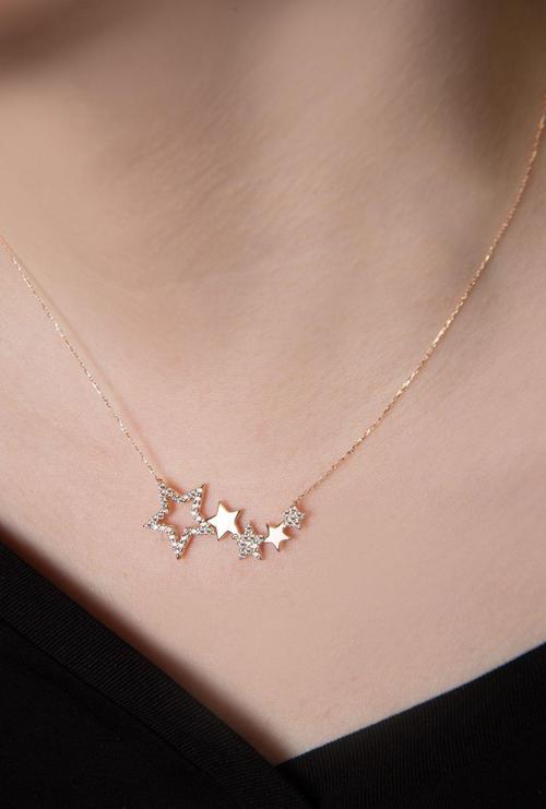 925 Ayar Gümüş Rose Kaplama Sıralı Beş Yıldız Zirkon Taşlı Kolye