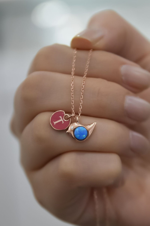 925 Ayar Gümüş Rose Kaplama Mineli T Harfli Opal Kuş Kolye