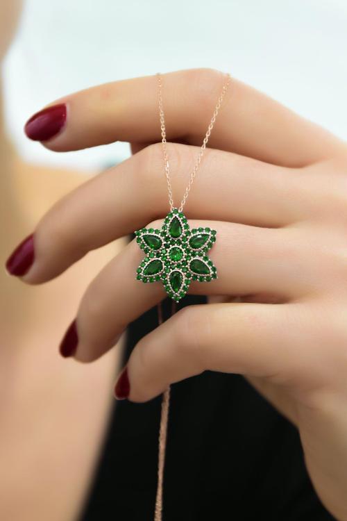 925 Ayar Gümüş Rose Kaplama Zümrüt Yeşili Damla Lotus Kolye