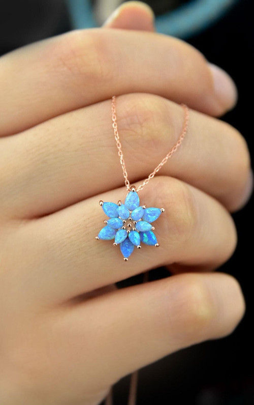 925 Ayar Gümüş Turkuaz Doğal Opal Taşlı Lotus Kolye