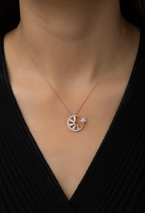 Baget Taşlı Ay Yıldız Bayrak Kolye Rose Gold Kaplama 925 Ayar Gümüş Uvps100488