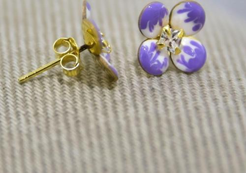 925 Ayar Gümüş Gold Kaplama Zirkon Taşlı Lila Mineli Yonca Küpe