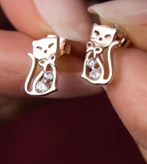 925 Ayar Rose Altın Kaplama Zirkon Taşlı Kedi Küpe