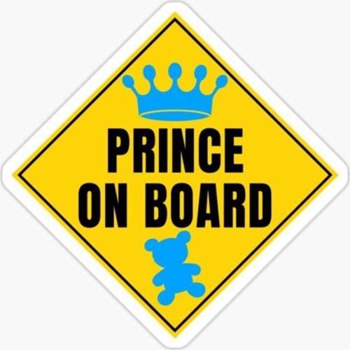 Arabada Prens Bebek Var Sticker oto Etiket 18cm MD14