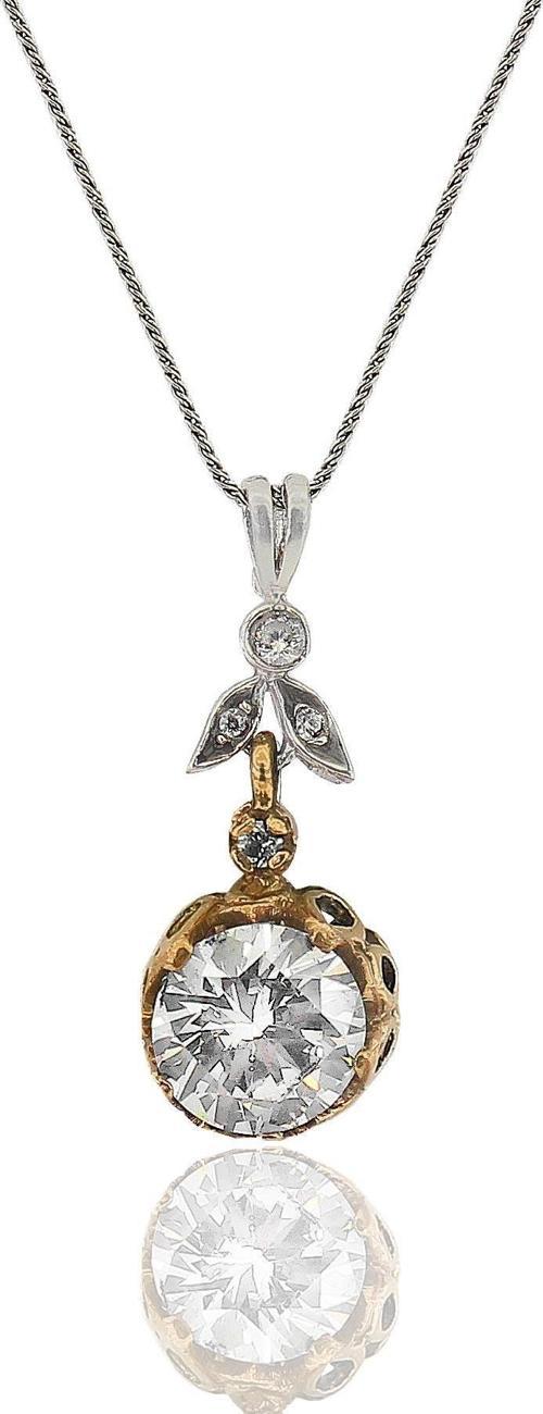 Gümüş zirkon tek taşlı otantik kolye