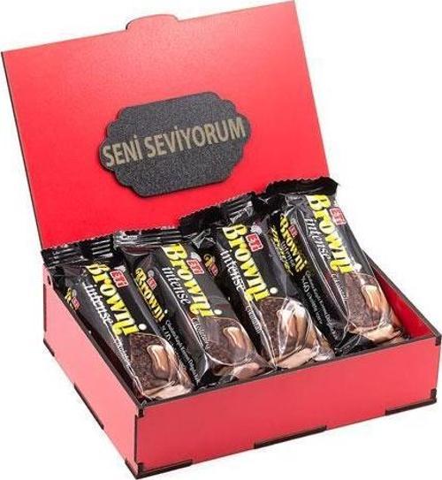 Sevdiklerinize Özel Kırmızı Ahşap Hediye Kutusunda 4 Adet Browni Intense ( Seni Seviyorum Yazılı )