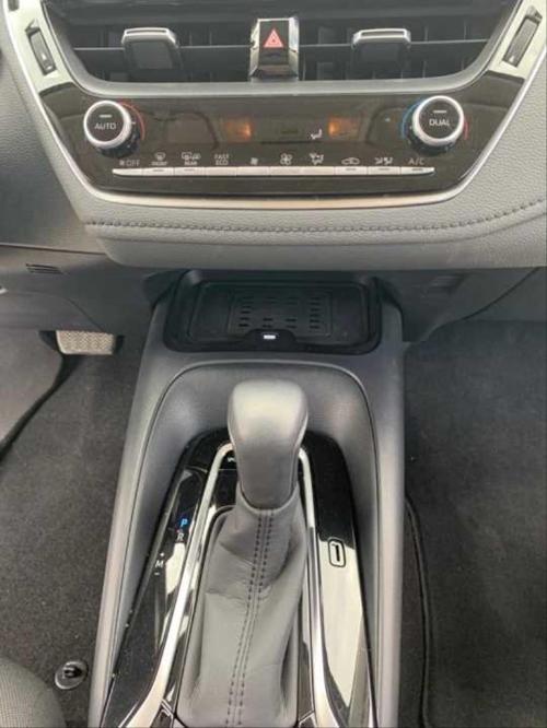 Toyota Corolla Kablosuz Şarj Cihazı 2019-2021