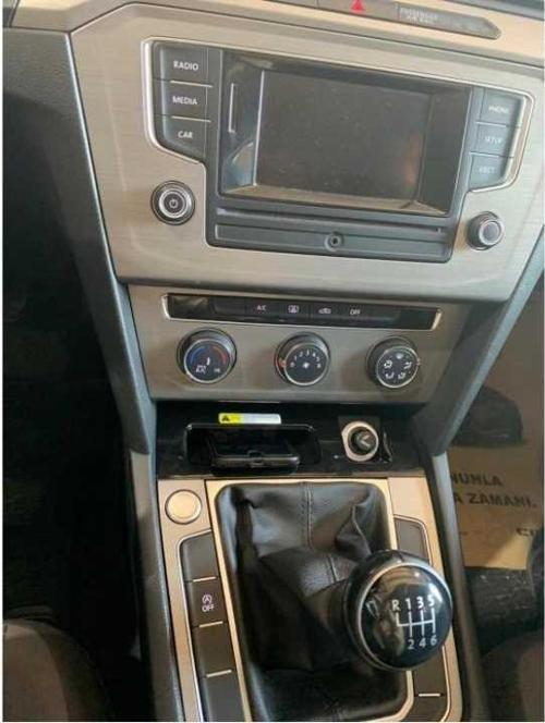 Vw Passat B8 Kablosuz Şarj Cihazı 2015-2019