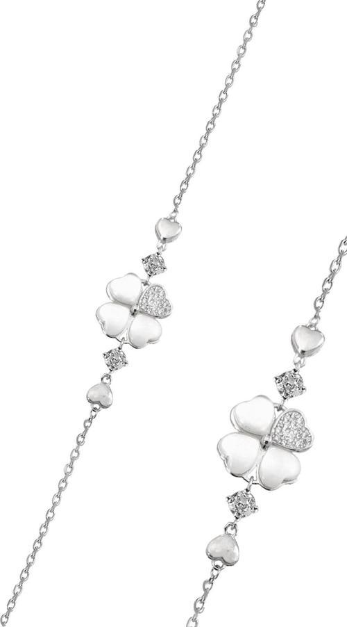 Gümüş rodyumlu sedef ve zirkon taşlı göz alıcı ışıltısı ile yonca bileklik