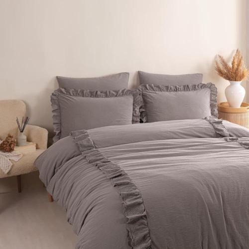 İyi Geceler İstanbul Romantica Brodeli Çift Kişilik Füme Renkli Nevresim Takımı