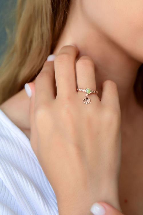 925 Ayar Gümüş Yeşil Ay Taşlı Lotus Motifli Ayarlanabilir Kadın Yüzük