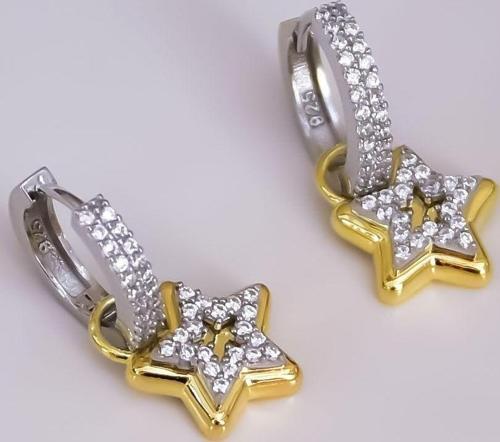 925 Ayar Gümüş Gold-rodyum Kaplama Zirkon Taşlı Tasarım Yıldız Halka Küpe