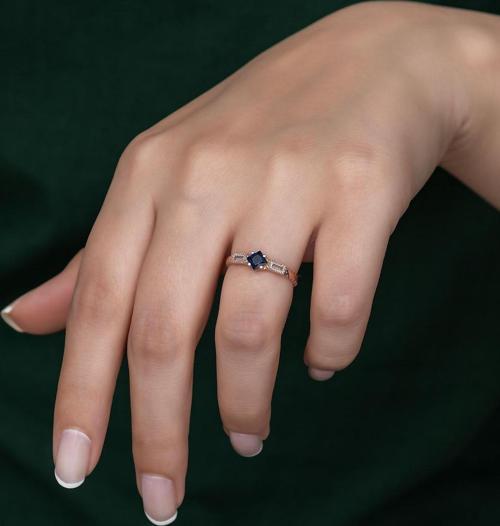 Gümüş Prenses Yüzük. Renkli Taşlı Ayarlanabilir Ölçü. Rose Gold Kaplama 925 Ayar Gümüş