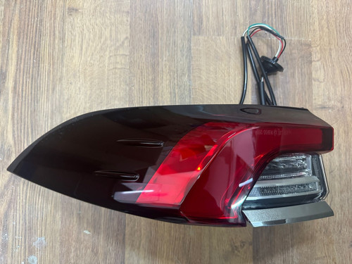 Toyota Dış Sol Stop Lambası Ledli 2019-2024