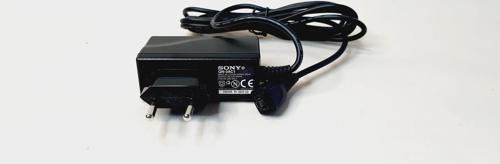 Sony QN-3AC1 Seyahat Şarj Cihazı 5V 500mAh