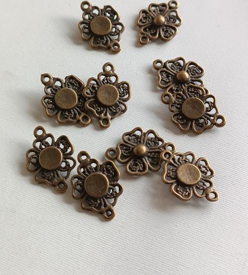 Yonca Metal Çinko Alaşım Kolye Ucu 21x3mm 10 Adet