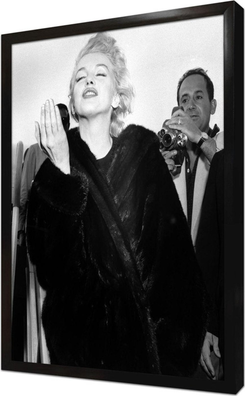 Marilyn Monroe Kürkü Ile Çerçeveli Mdf Tablo